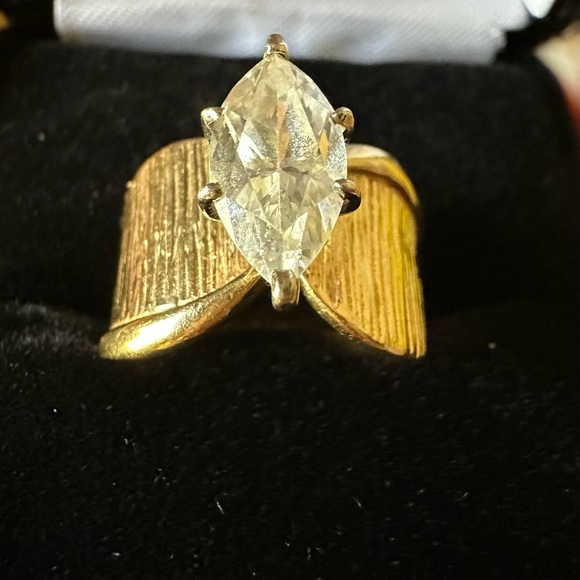 14k solid gold “6” - Picture 7 of 8